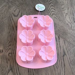 Silicone Flower Mold NWT